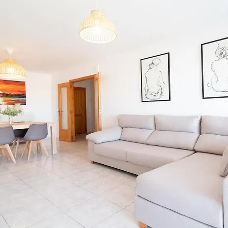 Global Properties, Bonito En La Playa De Corinto, Sagunto