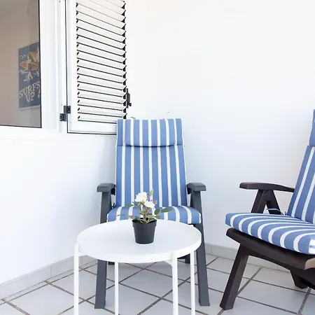 Global Properties, Bonito En La Playa De Corinto,